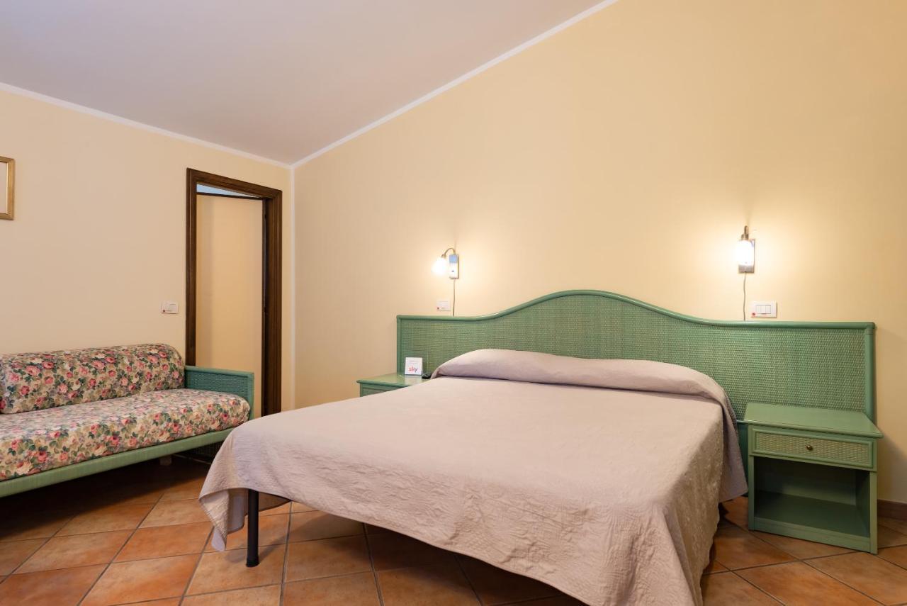 Hotel Il Ceppo Агрополи Екстериор снимка